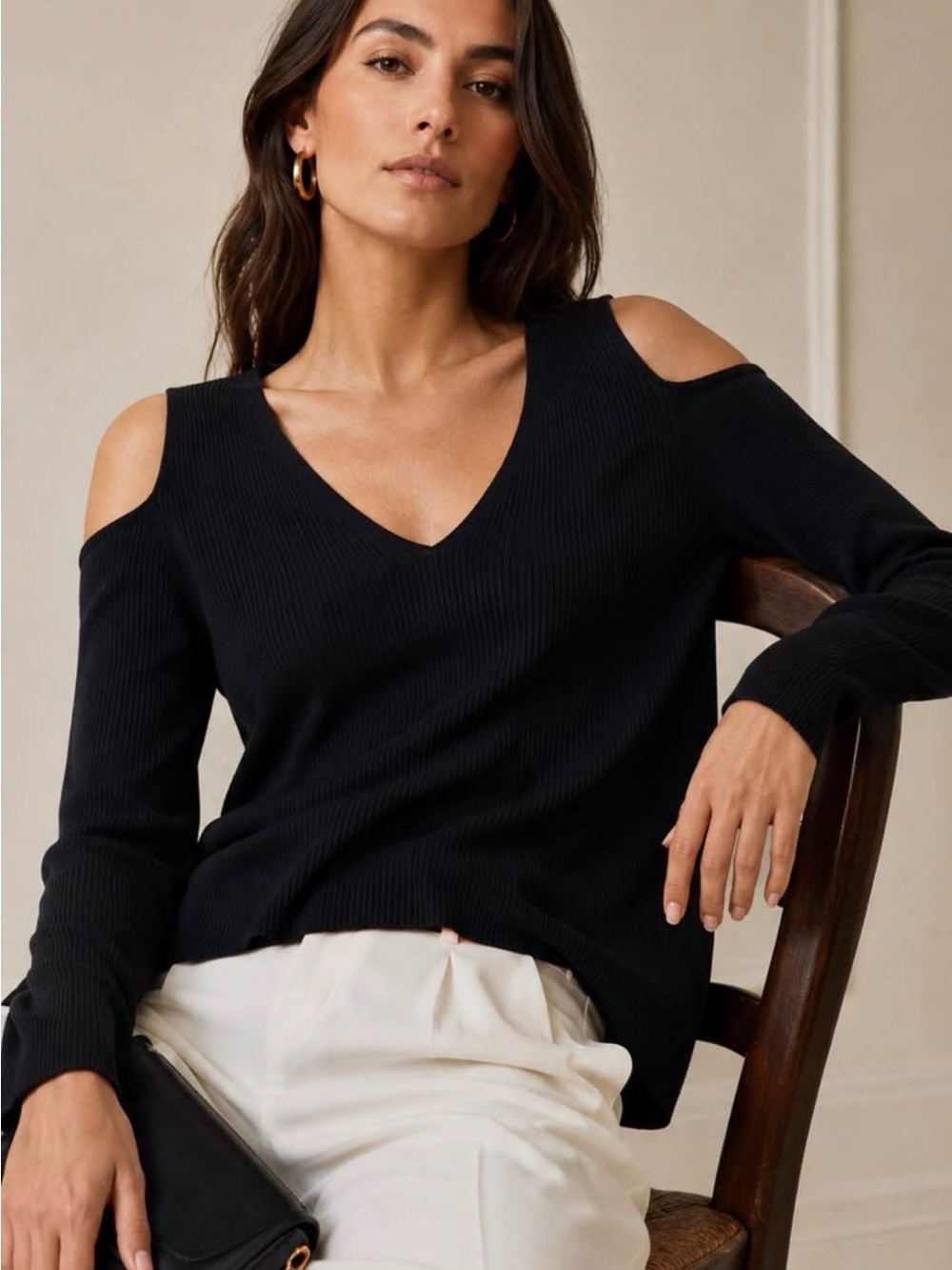 Saks Fifth Avenue Black Cold-Shoulder V-Neck Ribbed Sweater Sz M